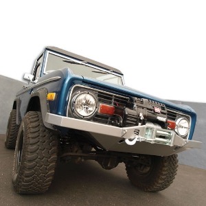 Bobcat Front Power Plant Winch Bumper 
