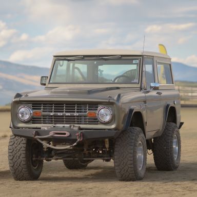 Highlander Fiberglass Hood | Deluxe | 1966-77 Ford Bronco