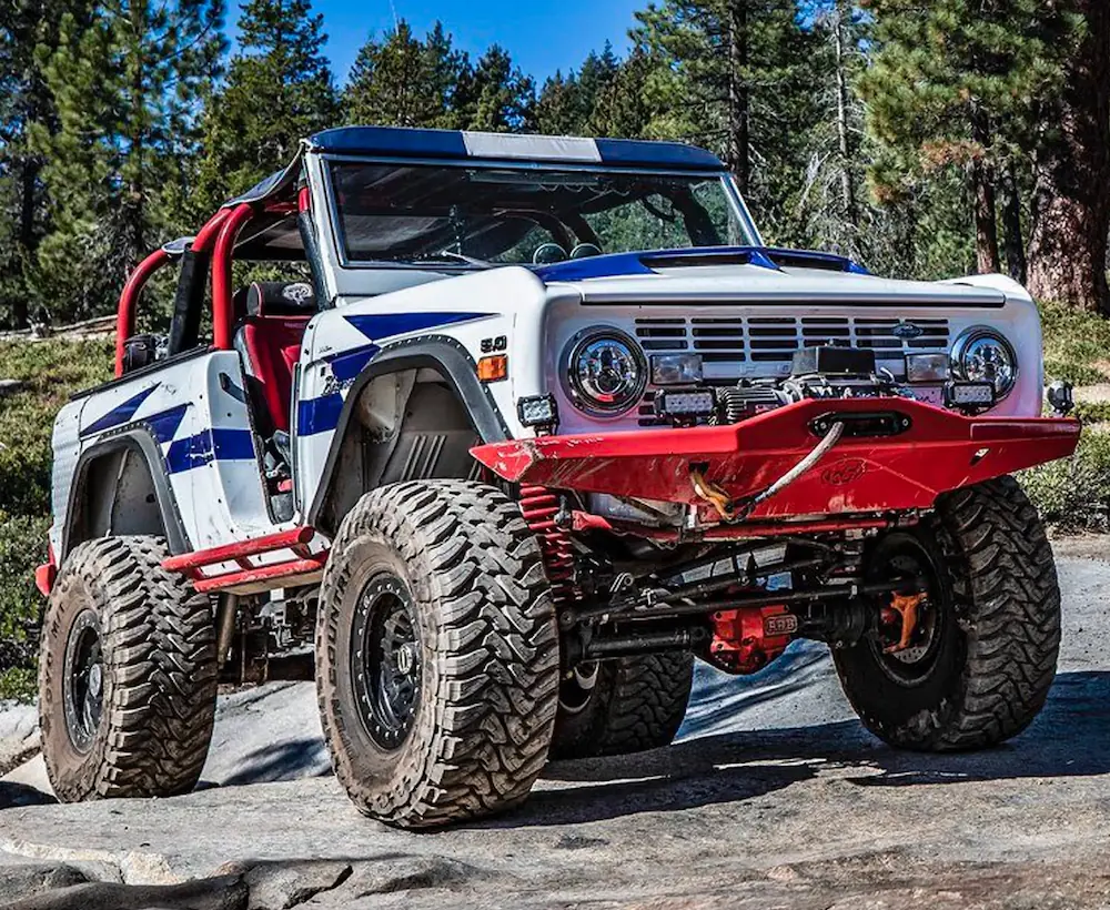 Jim Creel's Nitemare Early Bronco with 5.5-inch Suspension Lift and 3-inch Body Lift